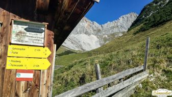 Wanderung zur Rotmoosalm