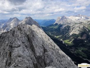 Die Mieminger Kette und das Gaistal in westlicher Richtung