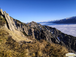 Gacher Blick über dem Hochnebel