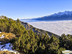 Gacher Blick über dem Hochnebel