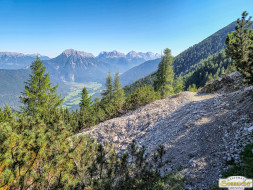 Über den Tschirgant zur Haiminger Alm