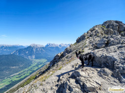 Über den Tschirgant zur Haiminger Alm