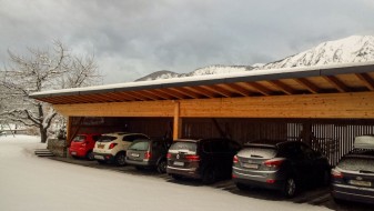 Carport im Winter